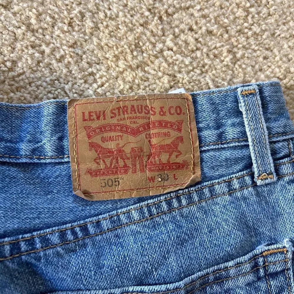 Levis blue denim jorts